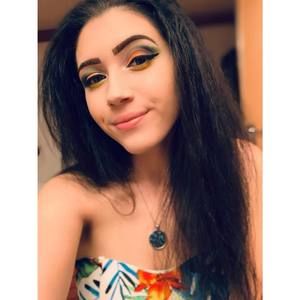 Meet your Posher, Samantha